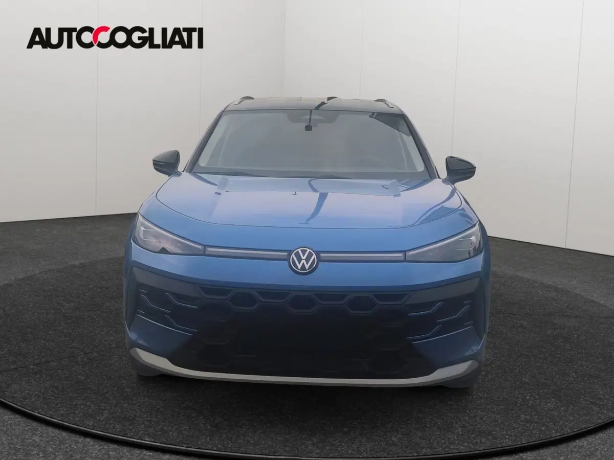 Volkswagen T-Roc nuova a Lecco (2)