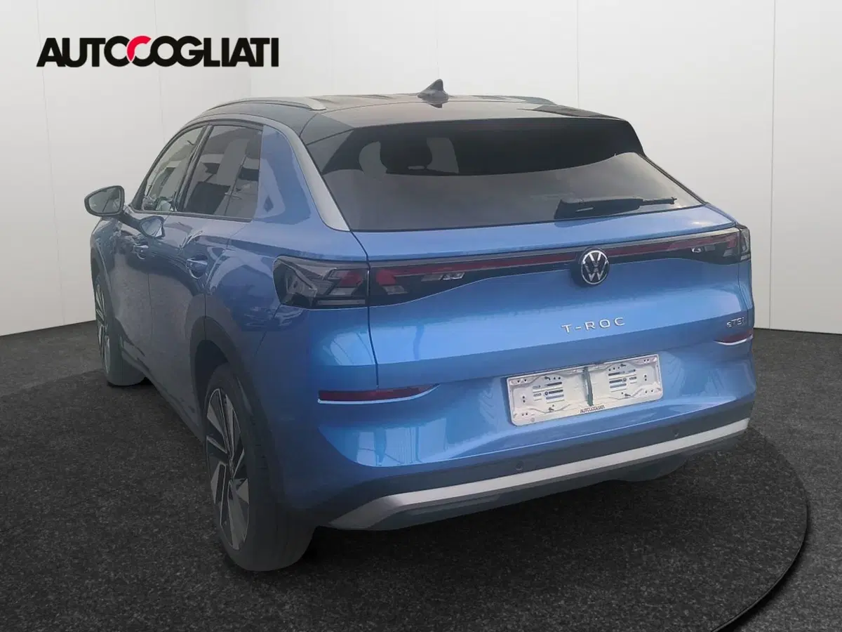 Volkswagen T-Roc nuova a Lecco (5)