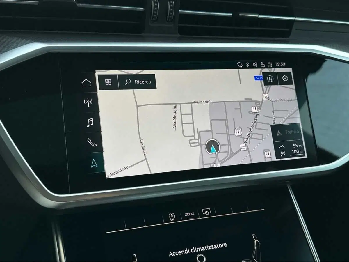 Audi A6 Avant e-Tron usata a Rovigo (19)