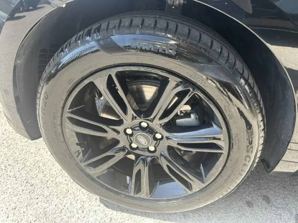 Land Rover Range Rover Velar usata a Potenza (15)