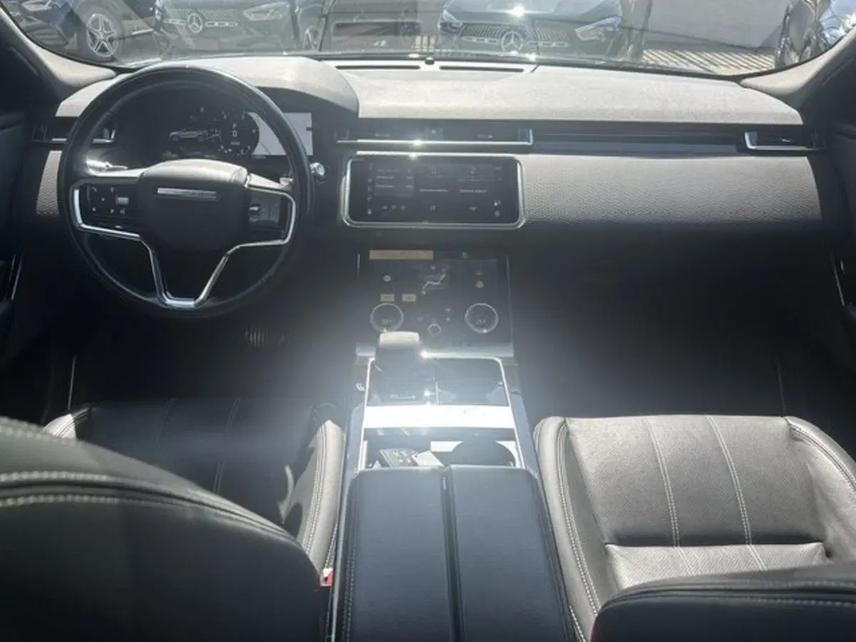 Land Rover Range Rover Velar usata a Potenza (9)