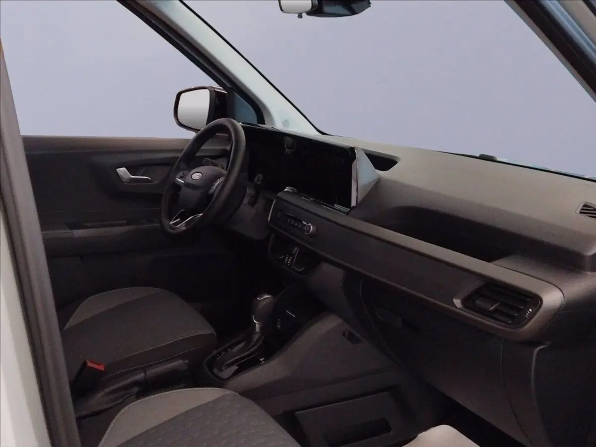 Ford Tourneo Courier nuova a Milano (10)