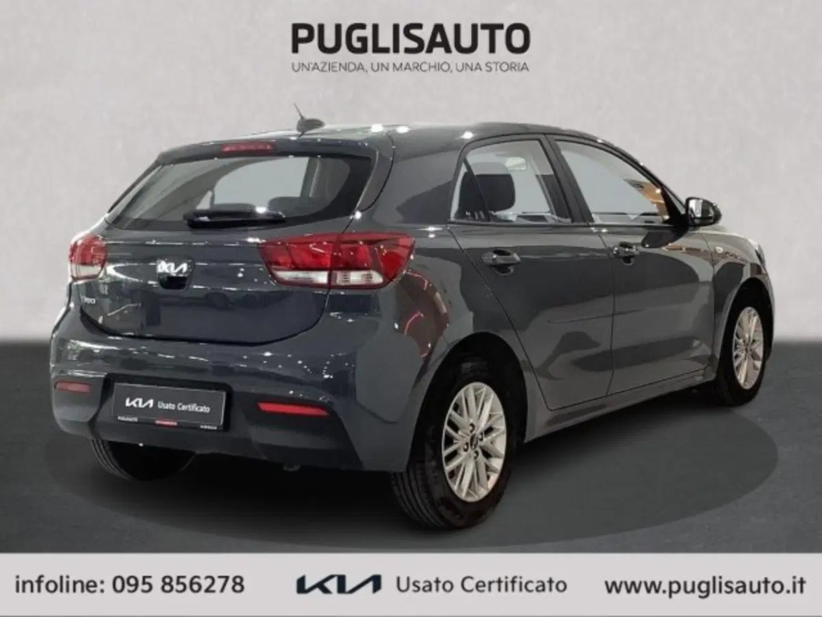 Kia Rio usata a Catania (4)