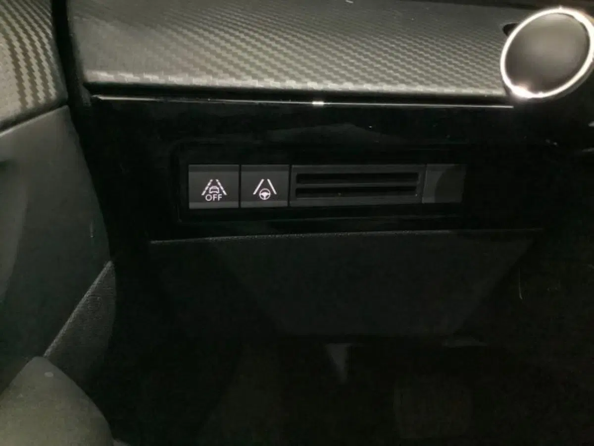 Peugeot 508 nuova a Catania (18)