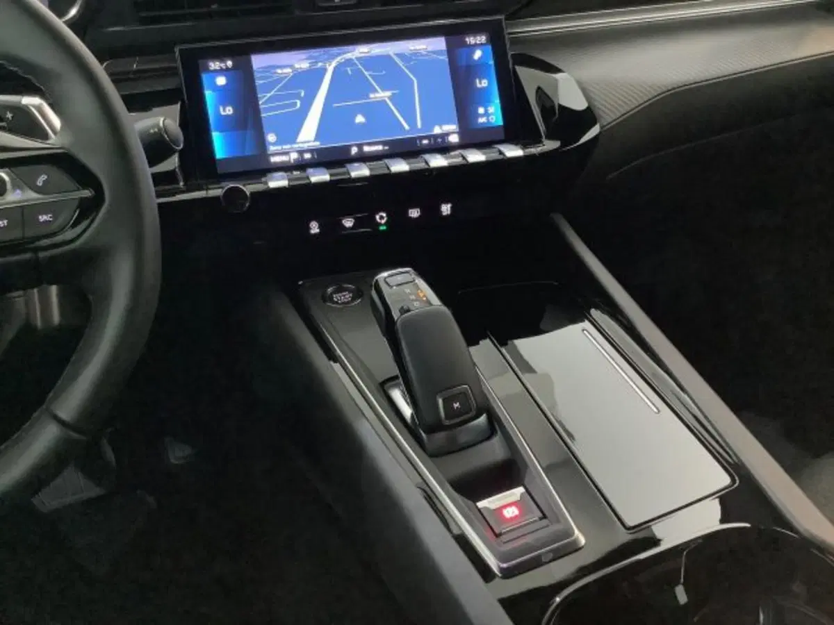 Peugeot 508 nuova a Catania (8)