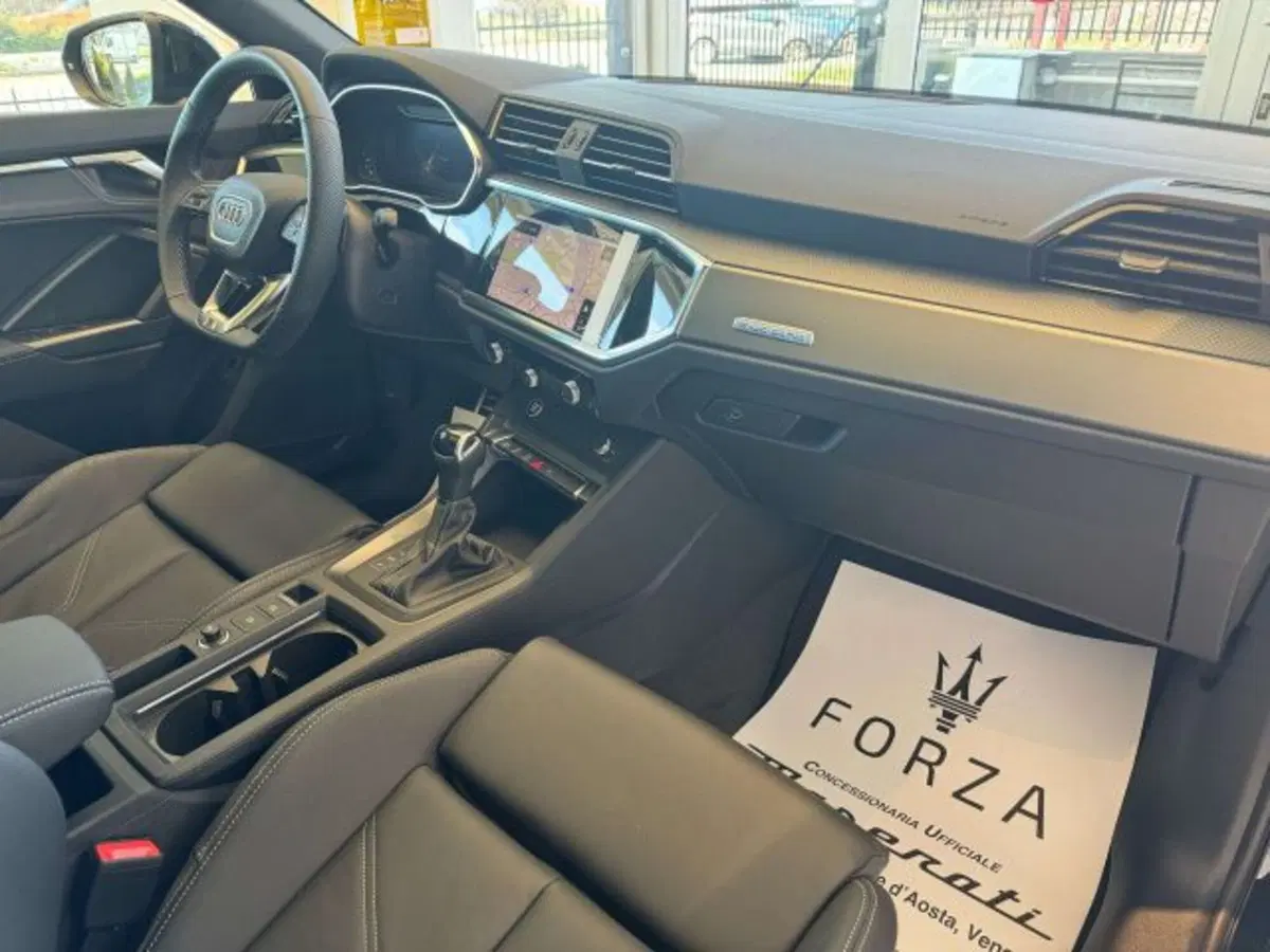 Audi Q3 Sportback usata a Torino (11)