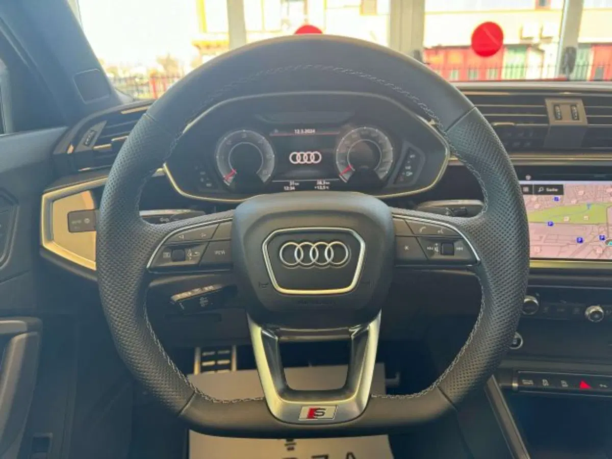Audi Q3 Sportback usata a Torino (8)
