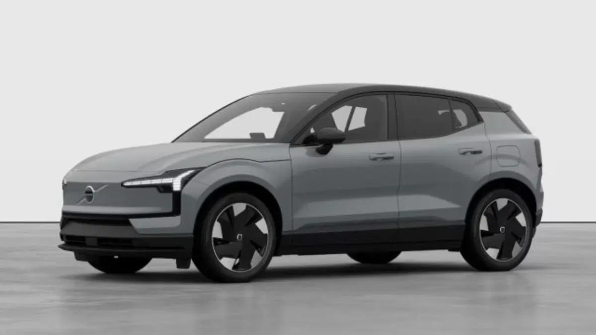 Volvo EX30 nuova a Treviso (2)