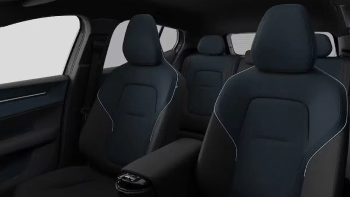Volvo EX30 nuova a Treviso (7)