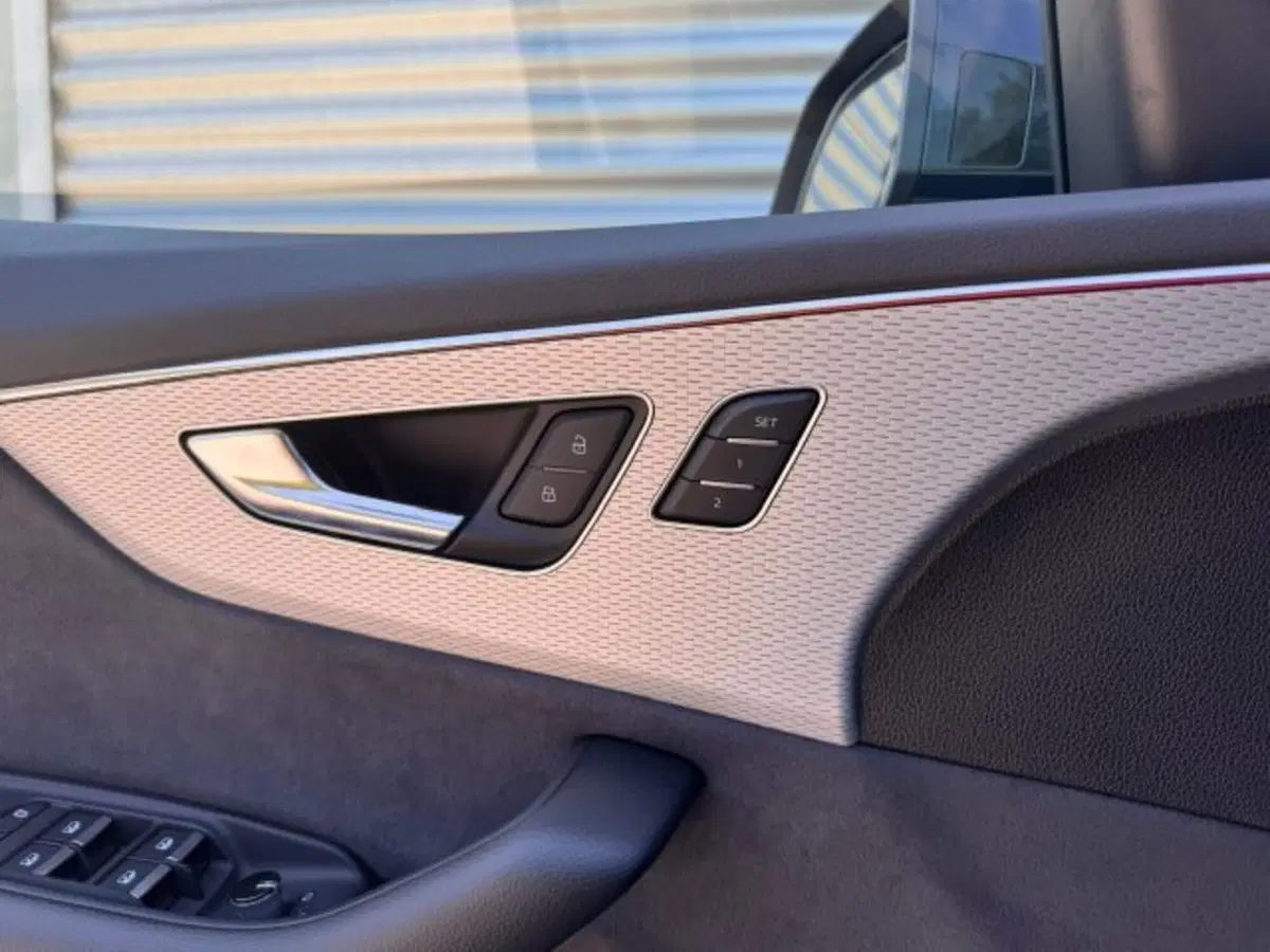 Audi Q8 nuova a Treviso (11)