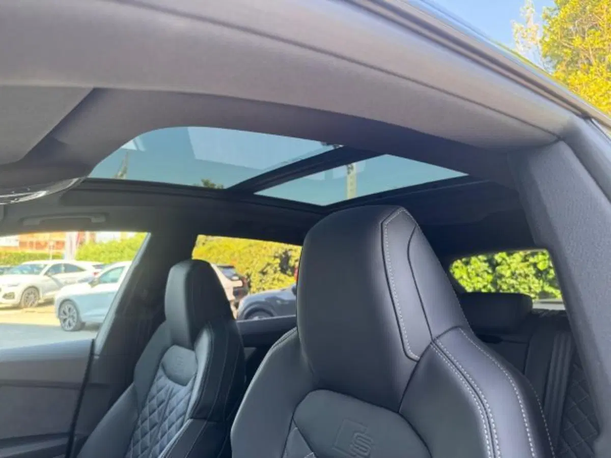 Audi Q8 nuova a Treviso (12)