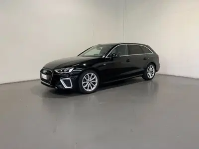 Audi A4 Avant 35 2.0 tfsi mhev S line edition 150cv s-tronic del 2023 usata a Conegliano