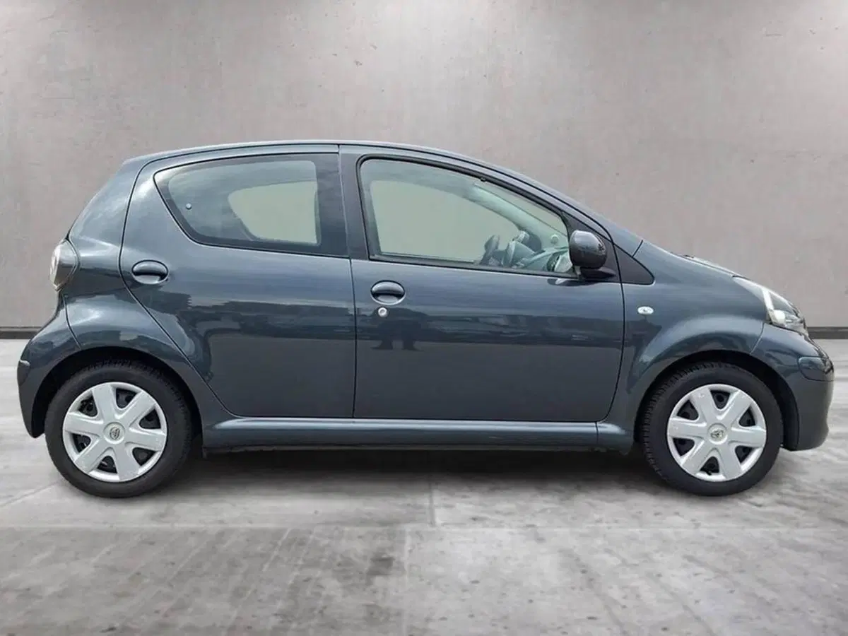 Toyota Aygo usata a Torino (3)