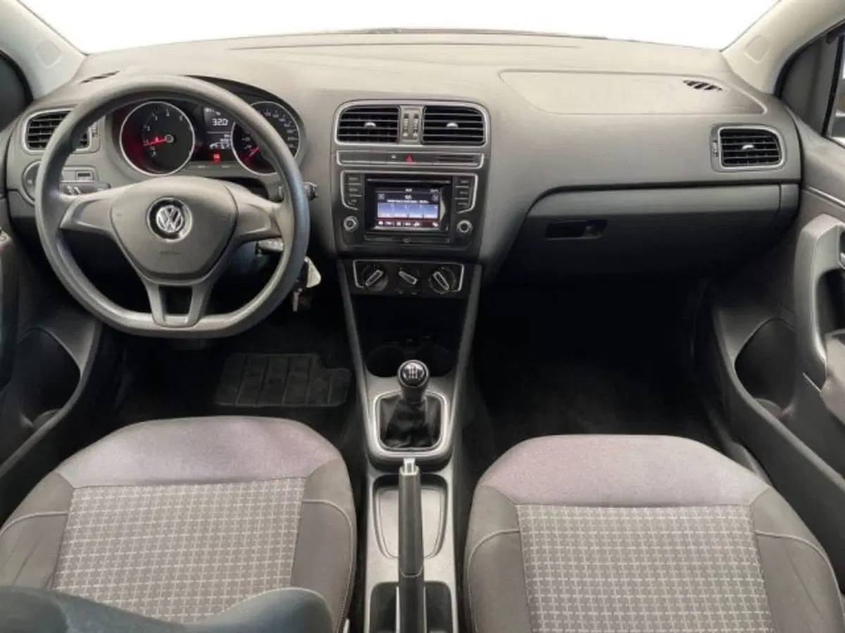 Volkswagen Polo usata a Ancona (11)