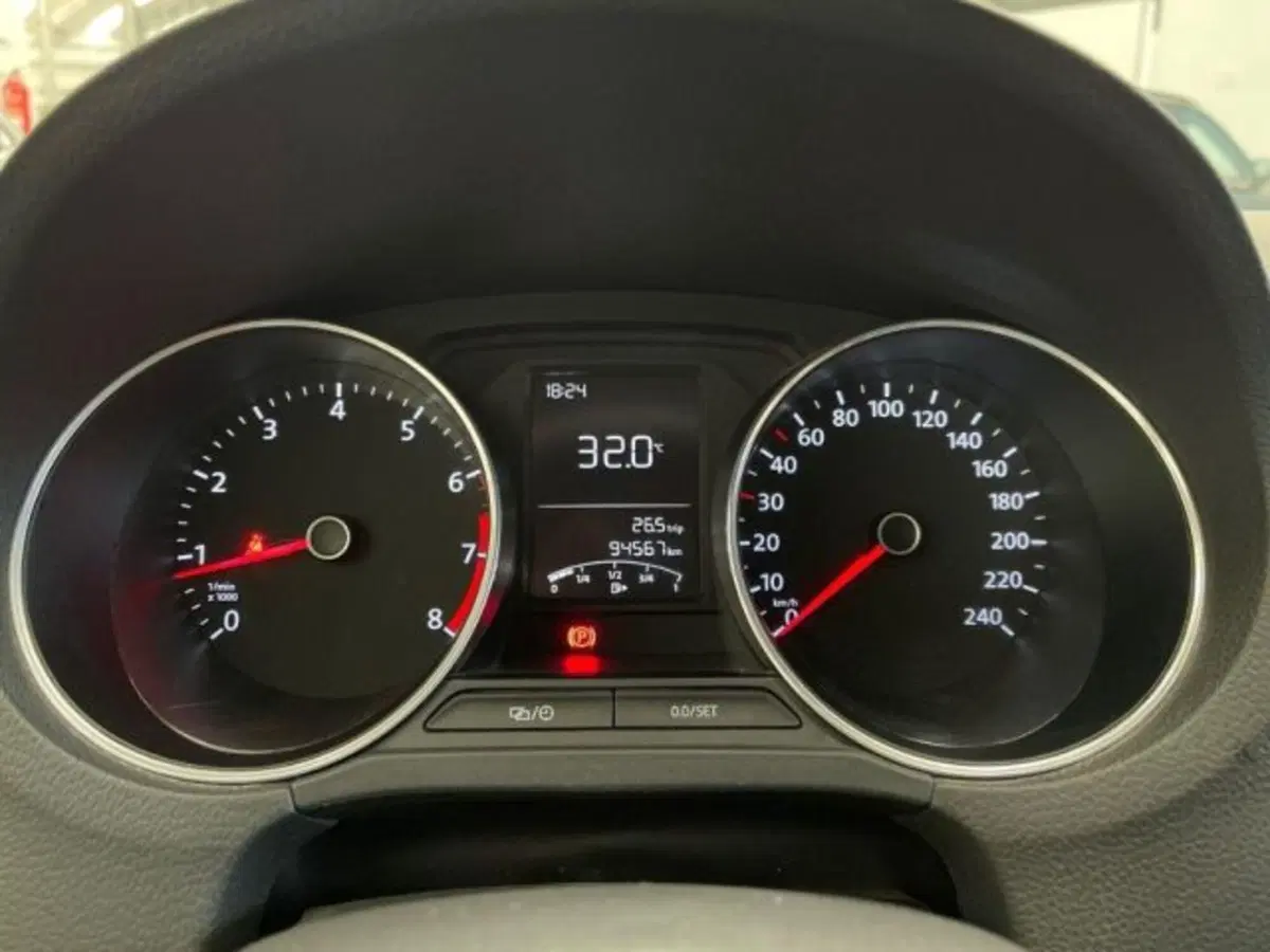 Volkswagen Polo usata a Ancona (12)