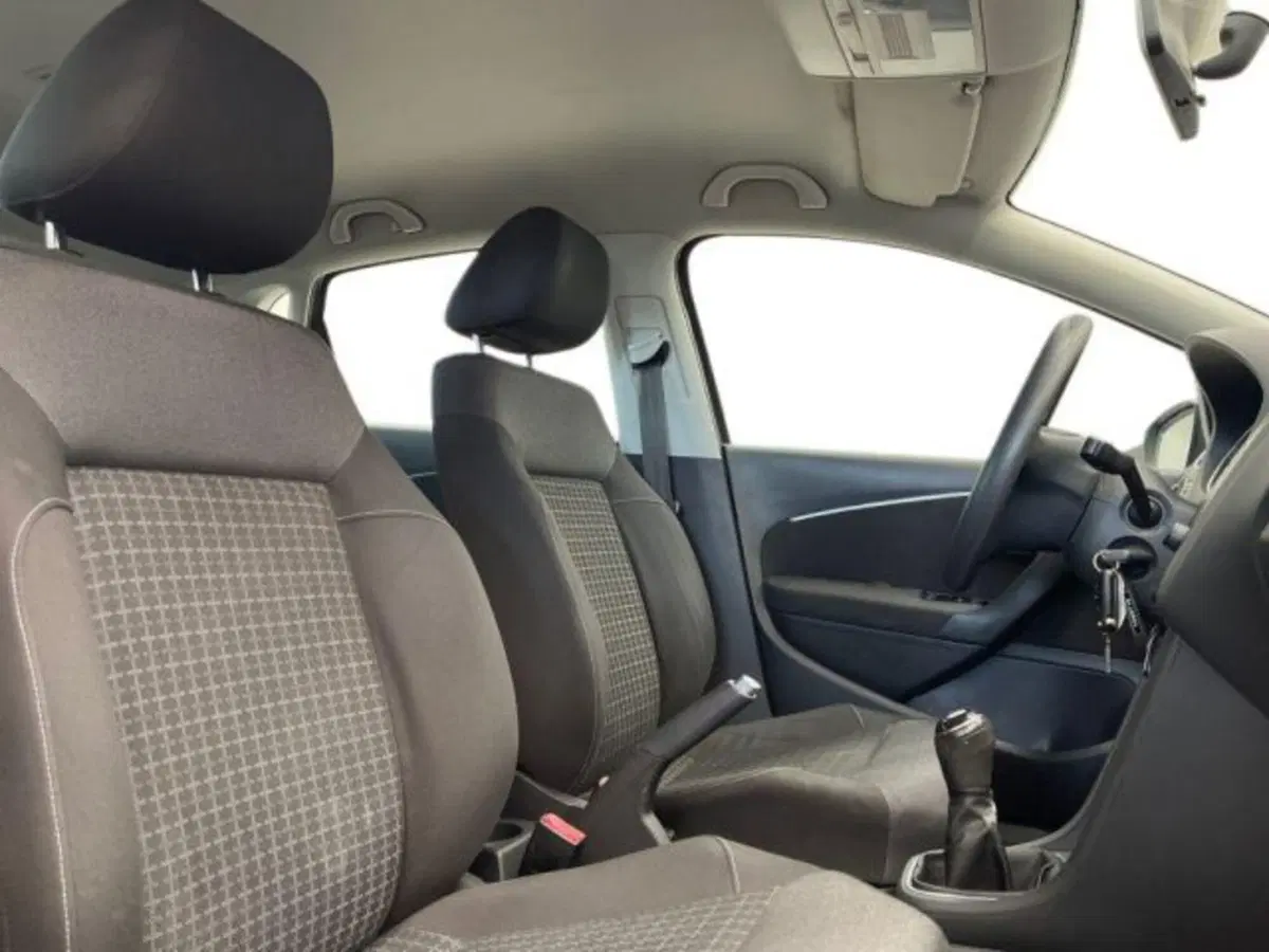 Volkswagen Polo usata a Ancona (16)