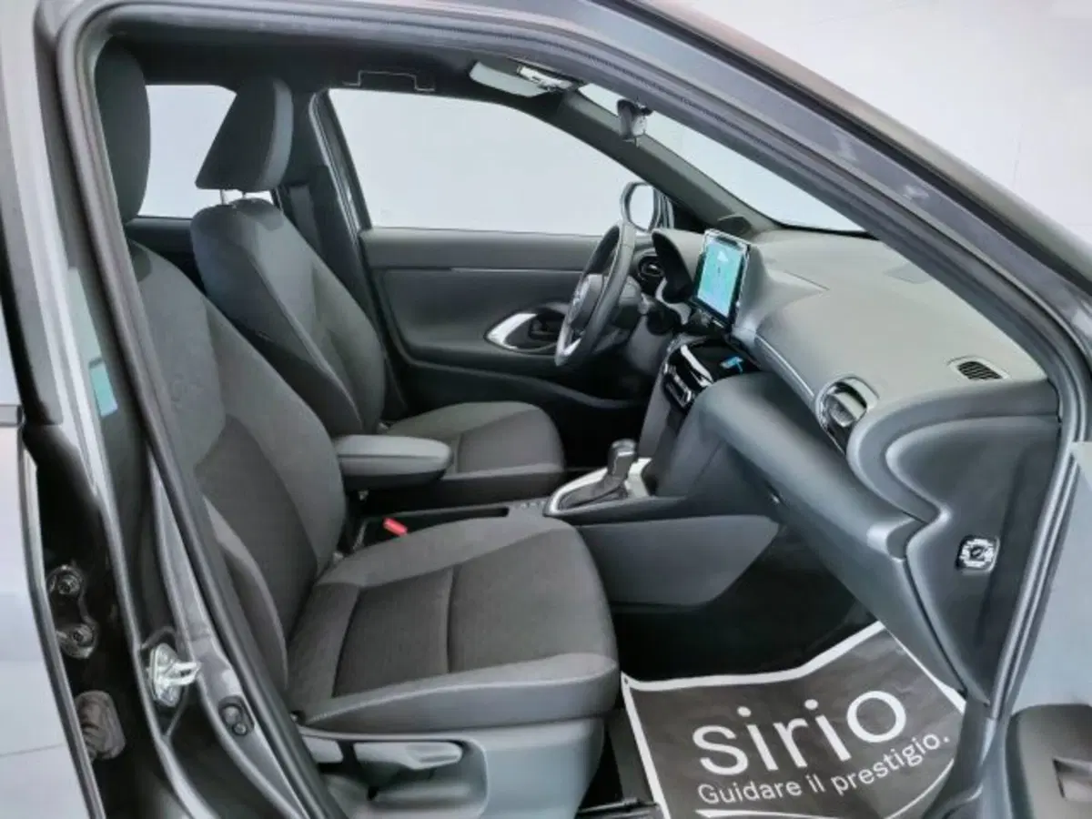 Toyota Yaris Cross usata a Teramo (13)