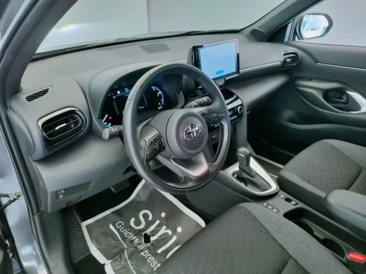 Toyota Yaris Cross usata a Teramo (14)