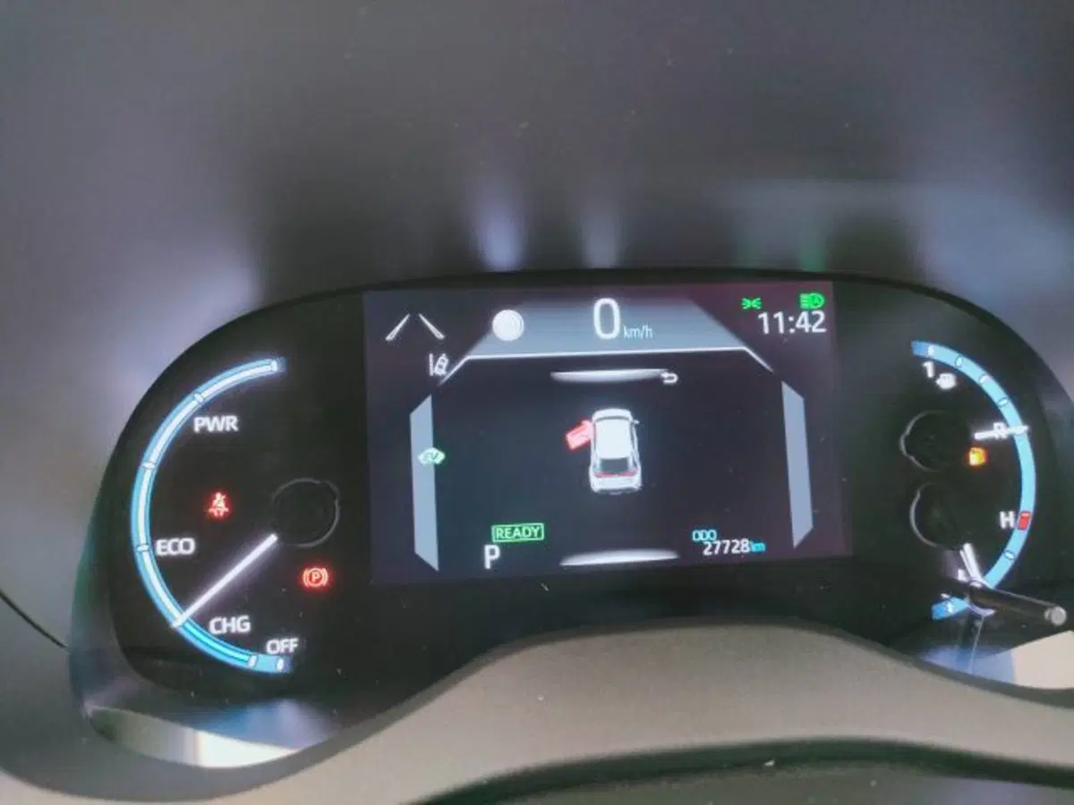 Toyota Yaris Cross usata a Teramo (17)