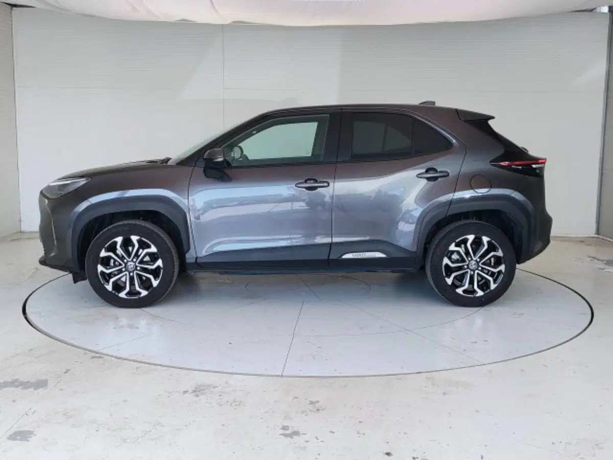 Toyota Yaris Cross usata a Teramo (8)