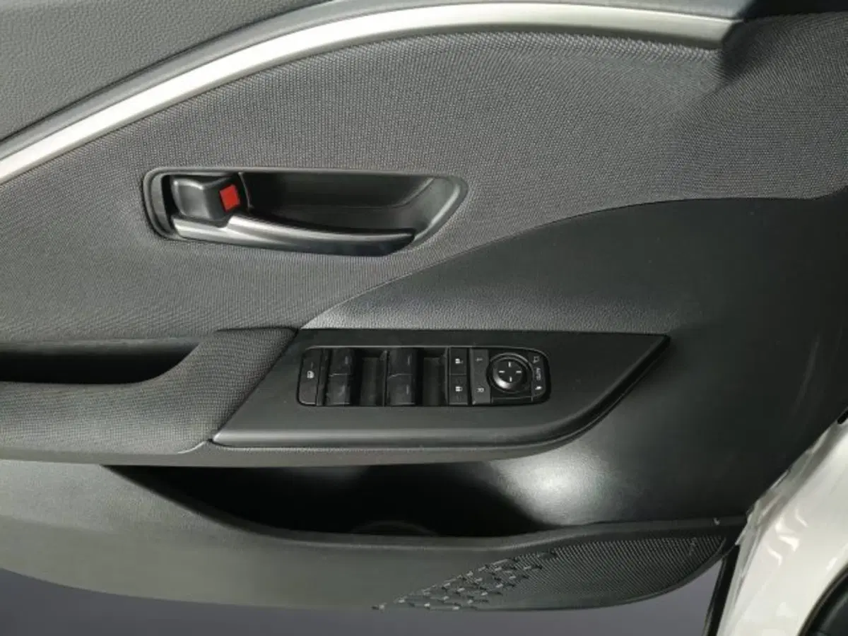 Toyota Toyota C-HR usata a Teramo (18)