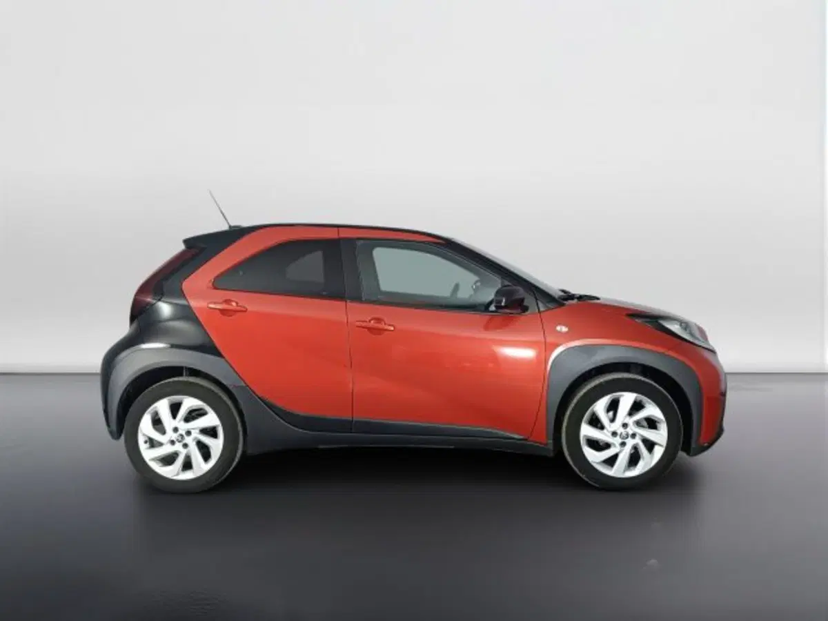 Toyota Aygo X usata a Teramo (3)