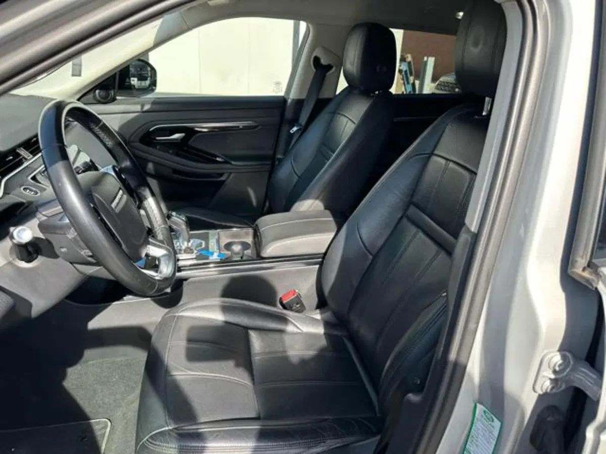 Land Rover Range Rover Evoque usata a Lucca (8)