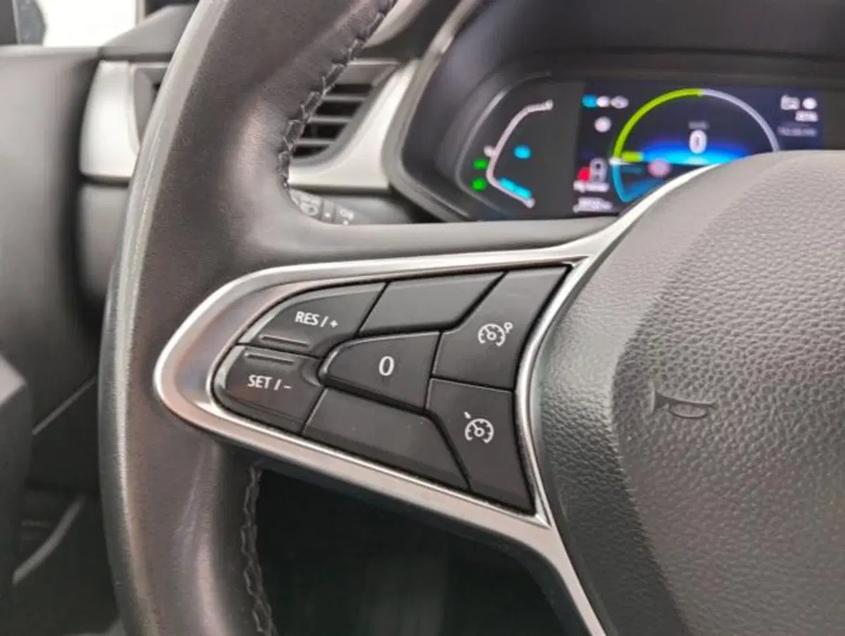 Renault Captur usata a Como (11)