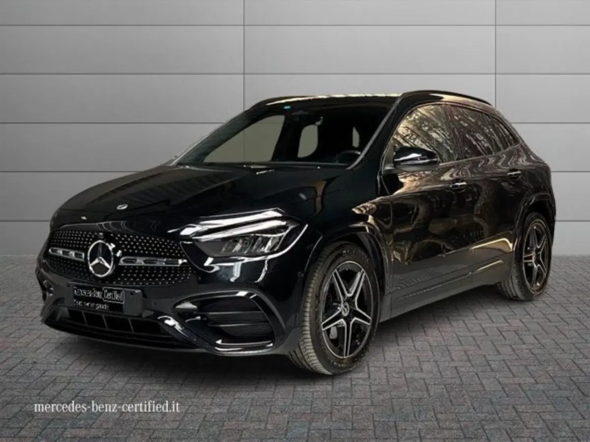 Mercedes-Benz GLA SUV usata a Bologna