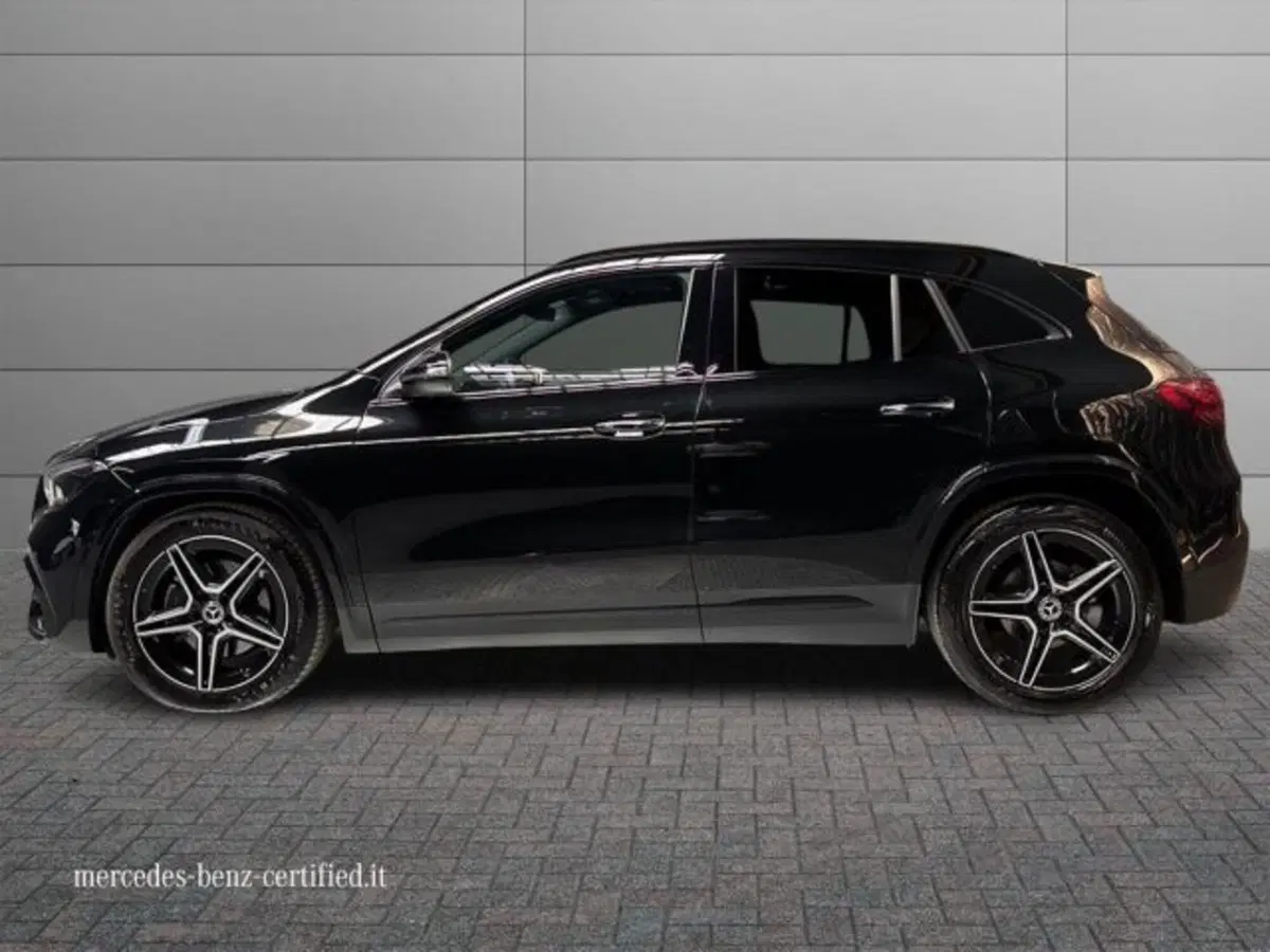 Mercedes-Benz GLA SUV usata a Bologna (6)
