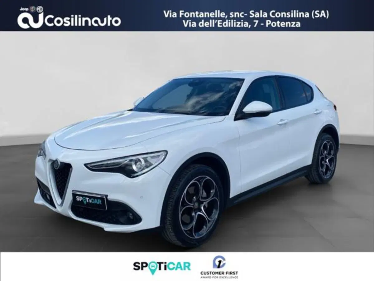 Alfa Romeo Stelvio usata a Salerno