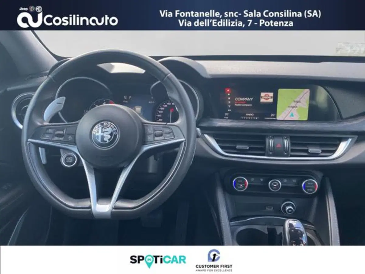 Alfa Romeo Stelvio usata a Salerno (11)