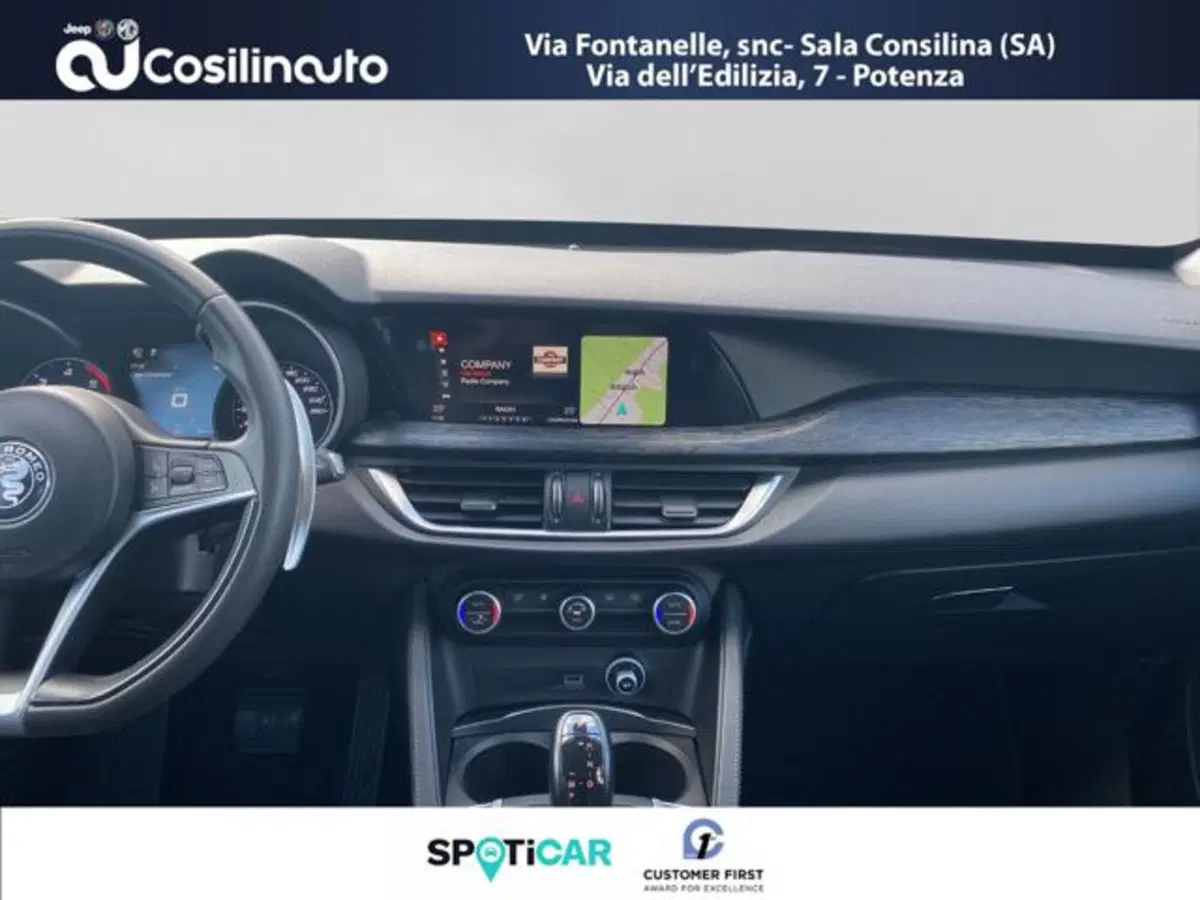 Alfa Romeo Stelvio usata a Salerno (13)