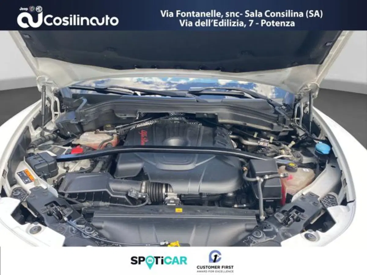 Alfa Romeo Stelvio usata a Salerno (18)