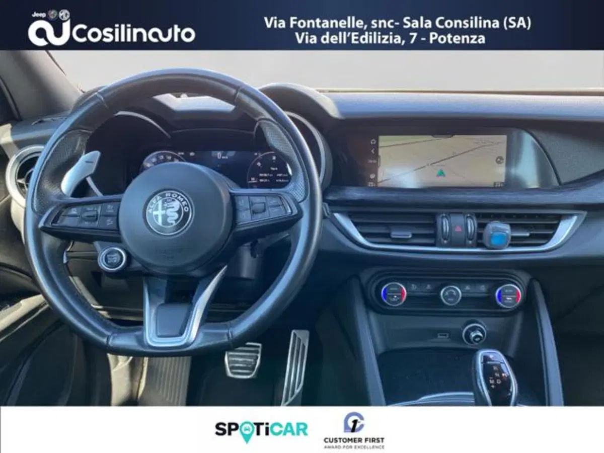 Alfa Romeo Stelvio usata a Salerno (11)
