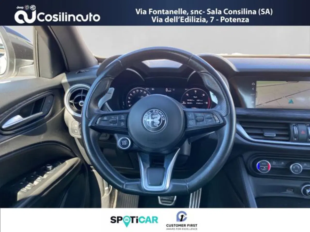 Alfa Romeo Stelvio usata a Salerno (12)