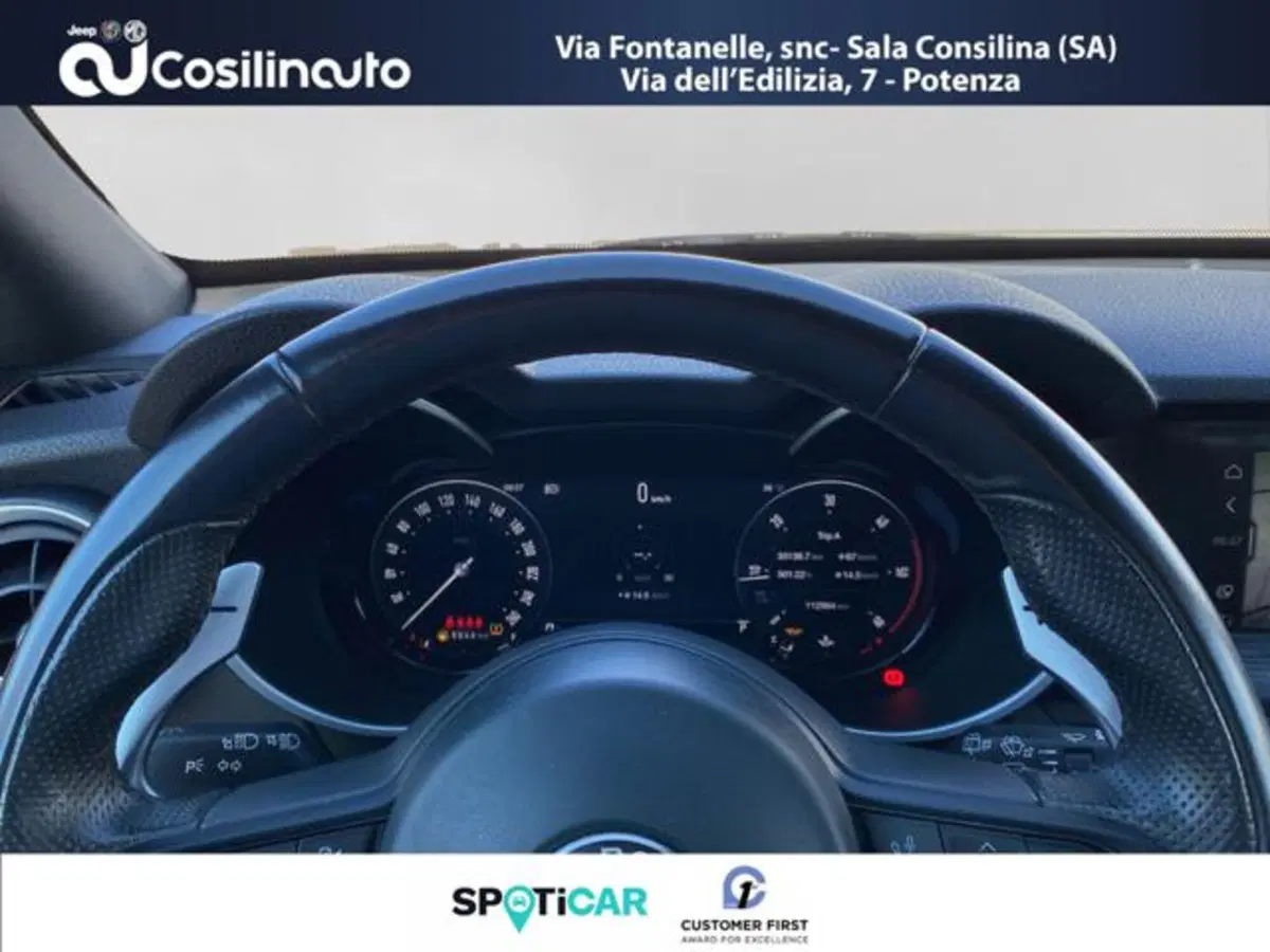 Alfa Romeo Stelvio usata a Salerno (14)