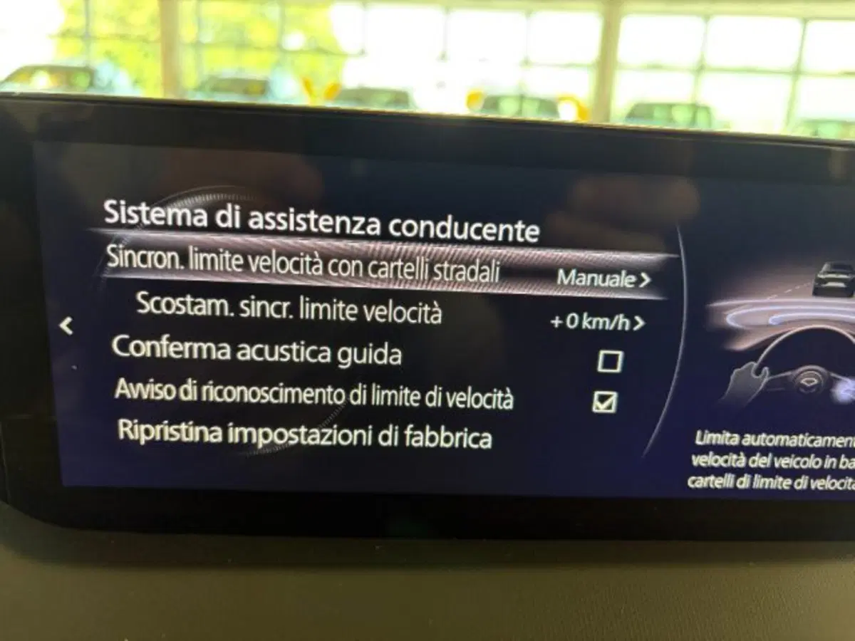 Mazda MX-5 nuova a Cuneo (16)