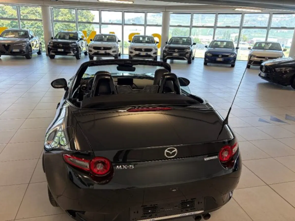 Mazda MX-5 nuova a Cuneo (7)