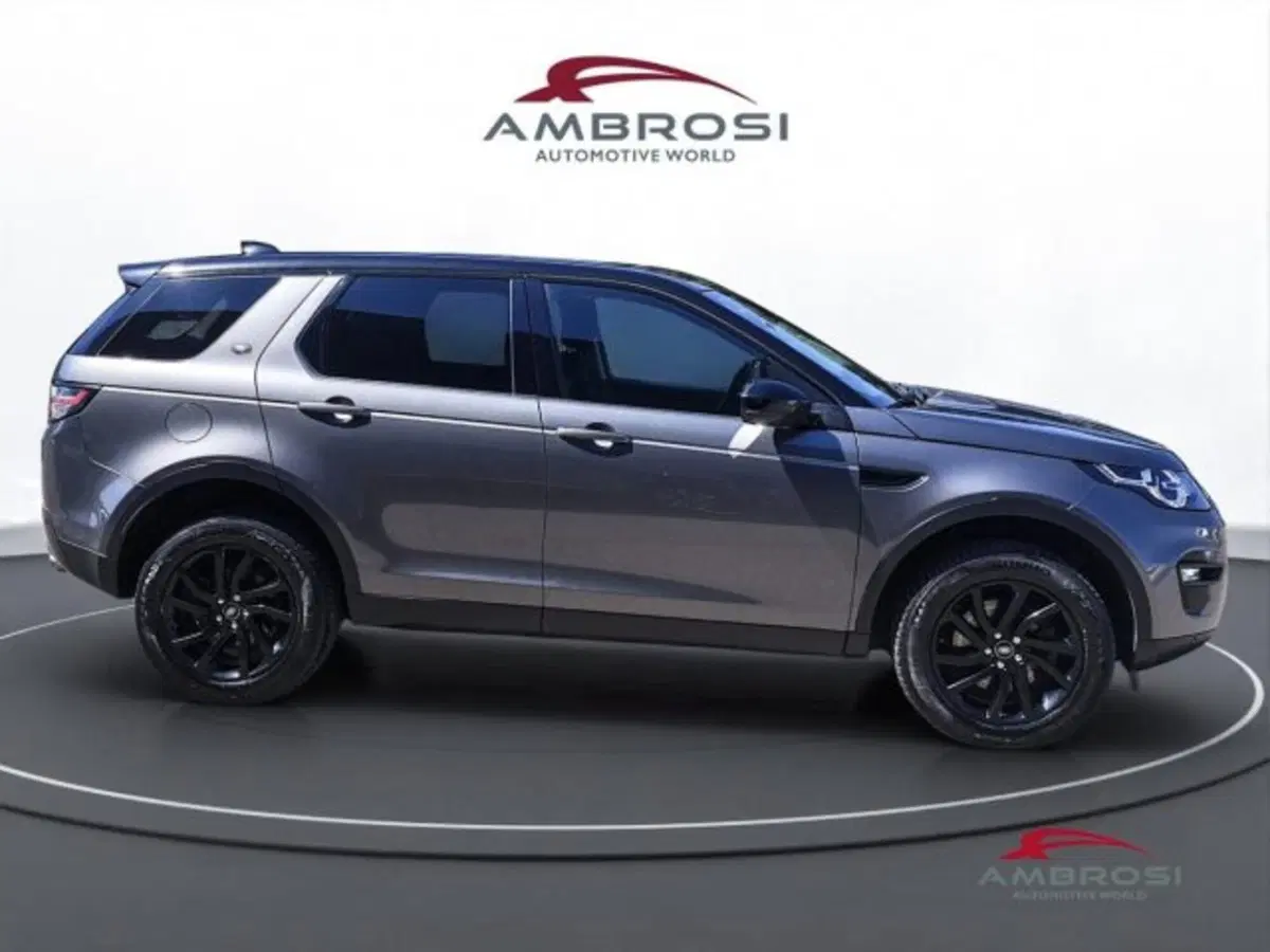 Land Rover Discovery Sport usata a Perugia (5)