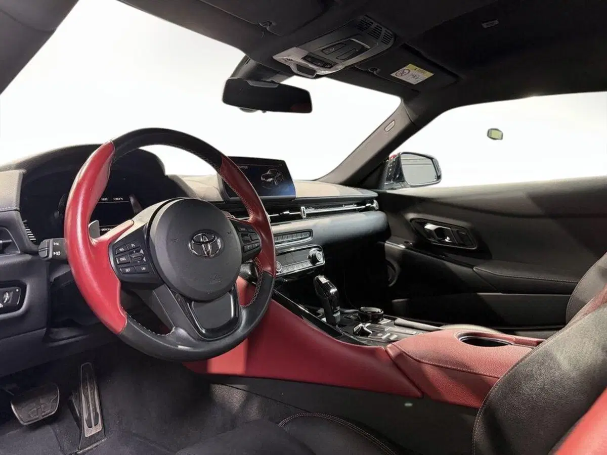 Toyota GR Supra usata a Monza e Brianza (8)