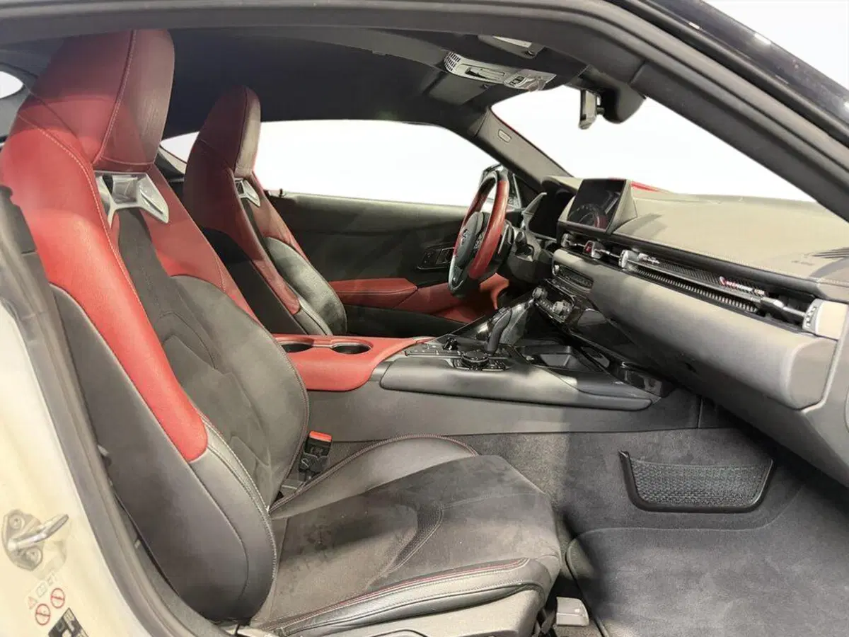 Toyota GR Supra usata a Monza e Brianza (9)