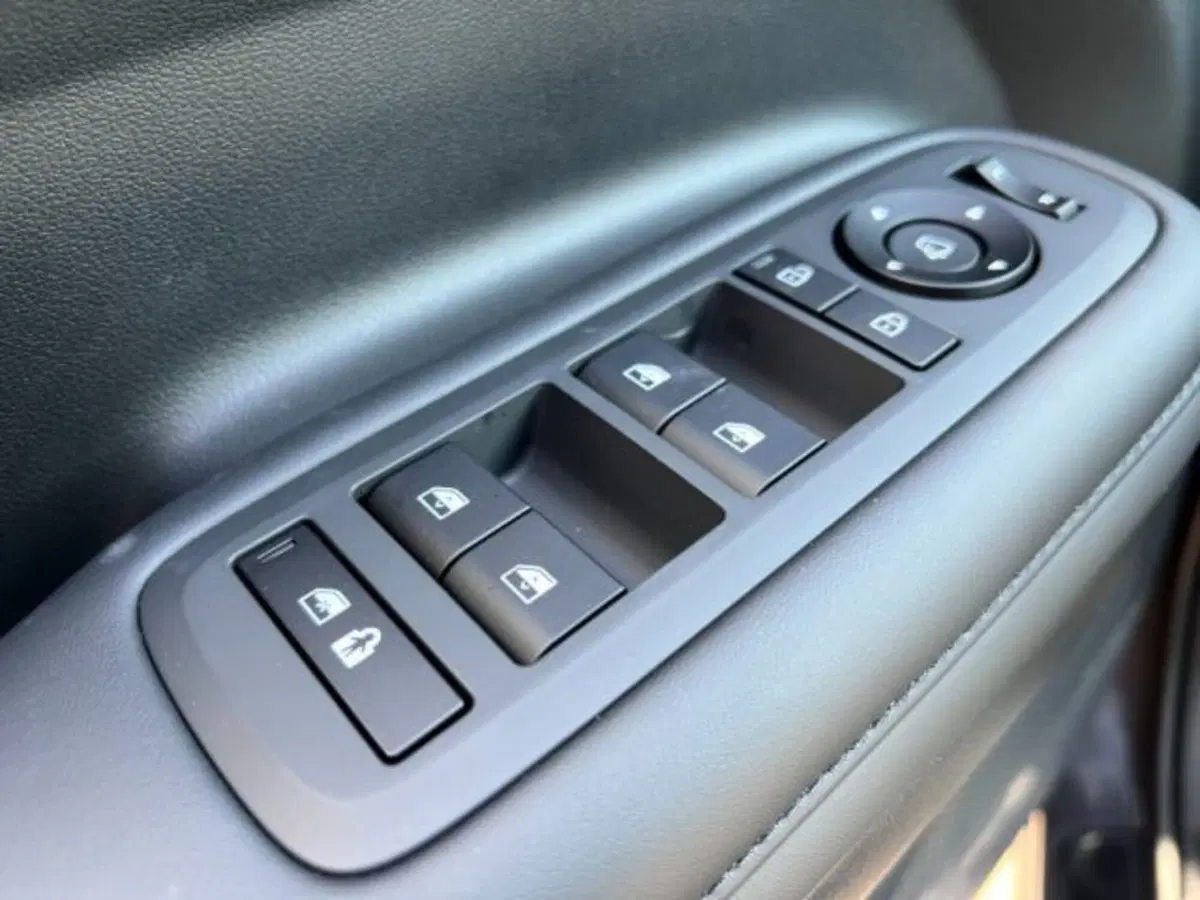 Hyundai Santa Fe nuova a Treviso (11)