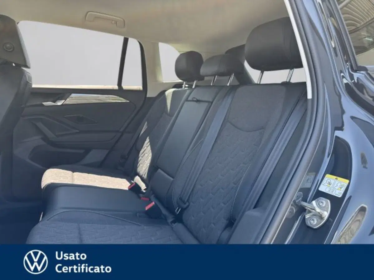 Volkswagen Tiguan nuova a Vicenza (12)