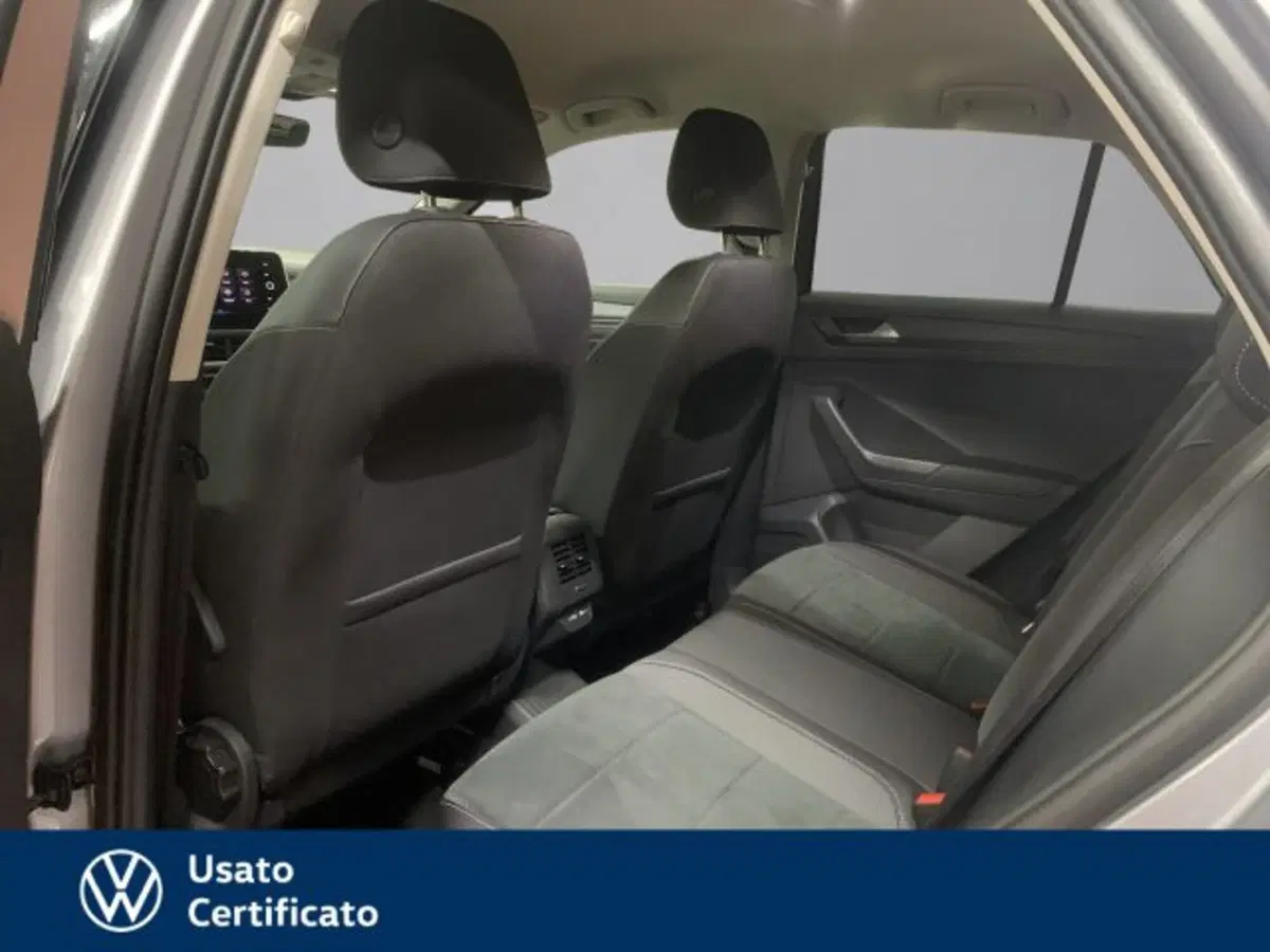 Volkswagen T-Roc usata a Vicenza (12)