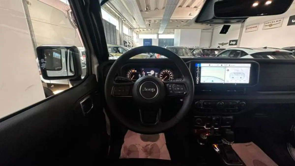 Jeep Wrangler Unlimited usata a Reggio Emilia (14)