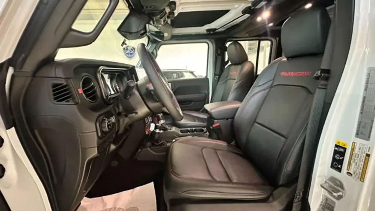 Jeep Wrangler Unlimited usata a Reggio Emilia (9)