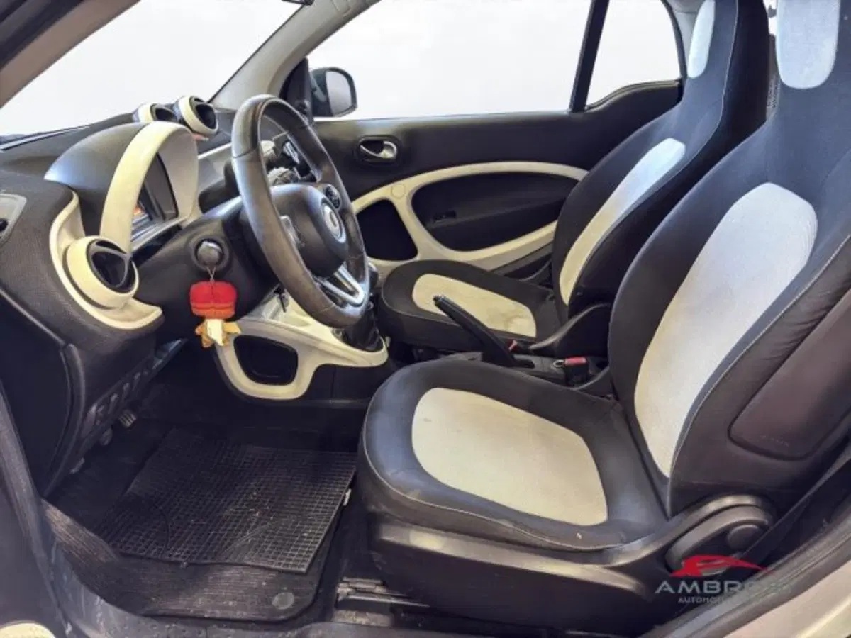 smart Fortwo usata a Perugia (12)
