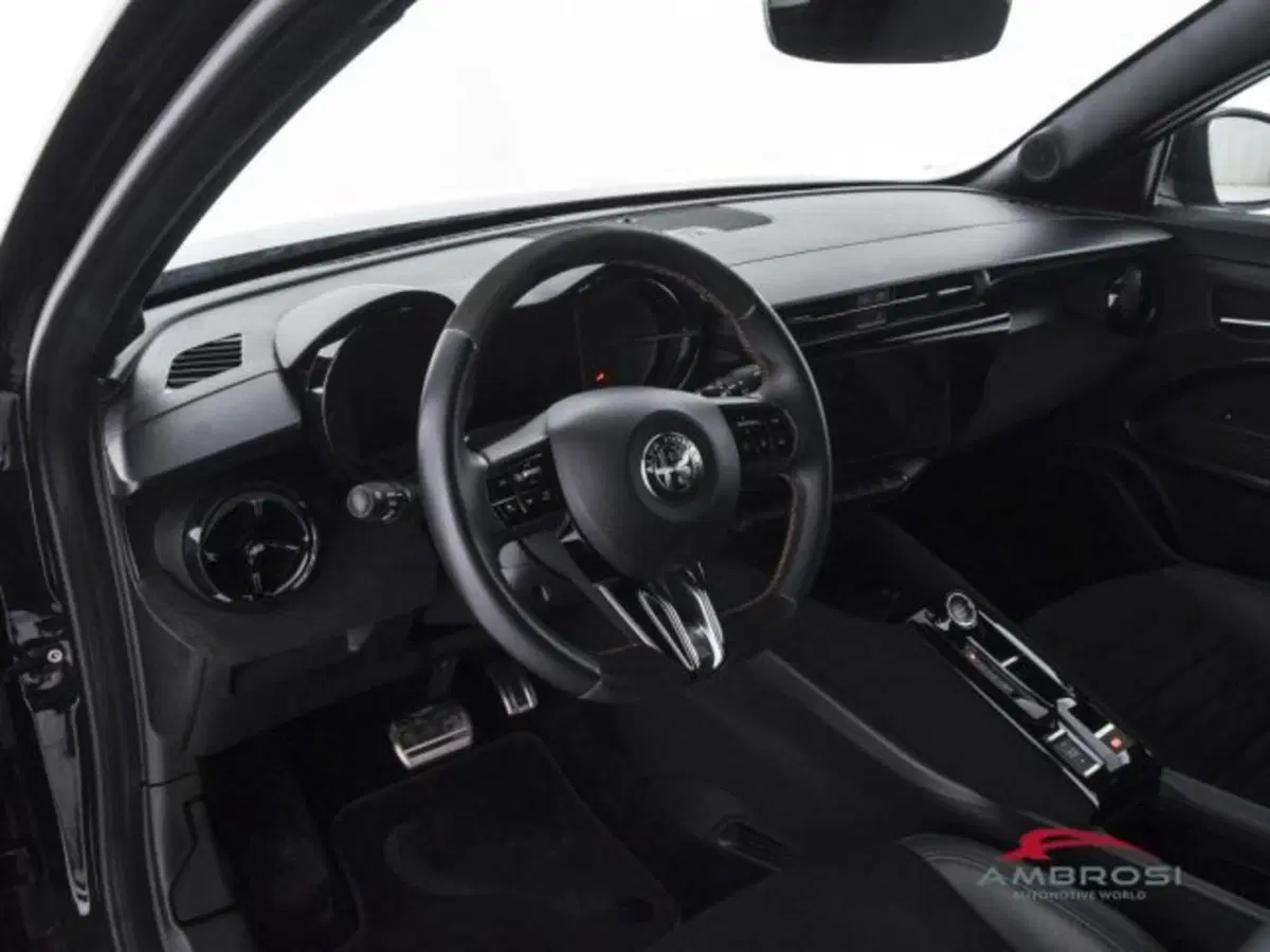 Alfa Romeo Junior usata a Perugia (8)