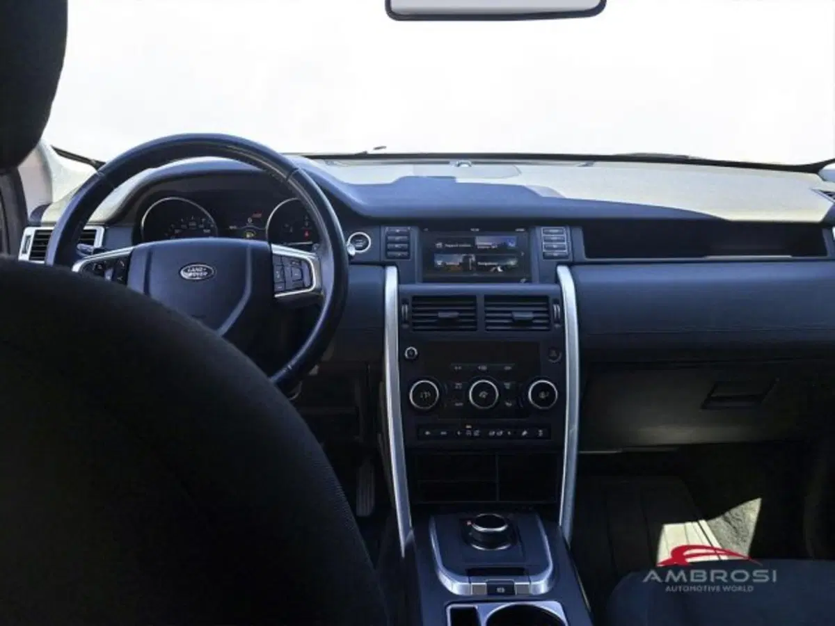 Land Rover Discovery Sport usata a Perugia (12)